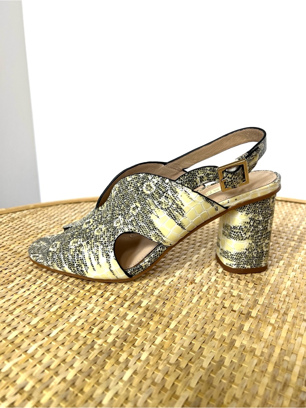 Louise et Cie Kamber block heel slingback sandal snakeskin leather vamp water 8